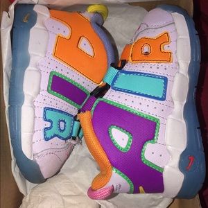 My son wore them for his 1st birthday. Only worn once!